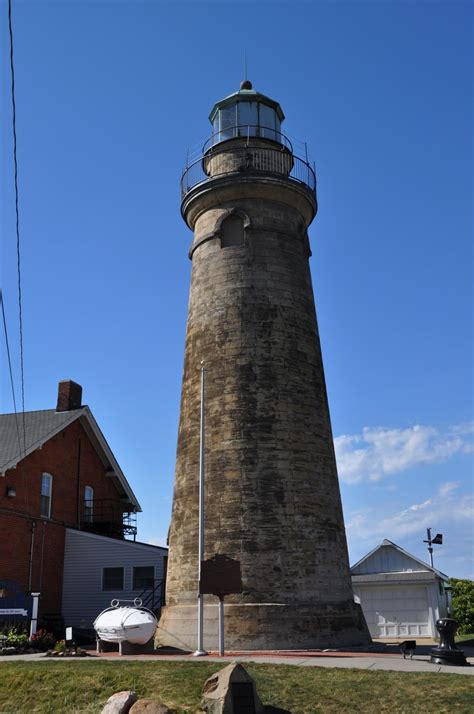 WC-LIGHTHOUSES: FAIRPORT HARBOR LIGHTHOUSE-FAIRPORT, OHIO