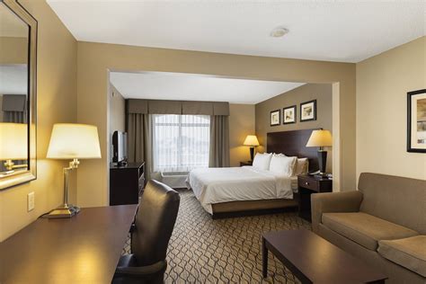 Holiday Inn Express Bloomington West, an IHG Hotel Bloomington ...