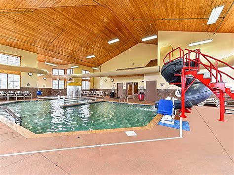 Top 20 Hotels with Pool in Fargo - Anna Holt's Guide 2021