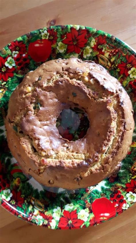 Bolo Rei (King's Cake): A Holiday Treat - Delishably