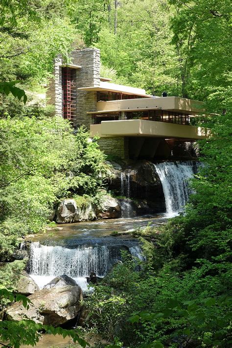 File:Fallingwater - DSC05639.JPG - Wikimedia Commons