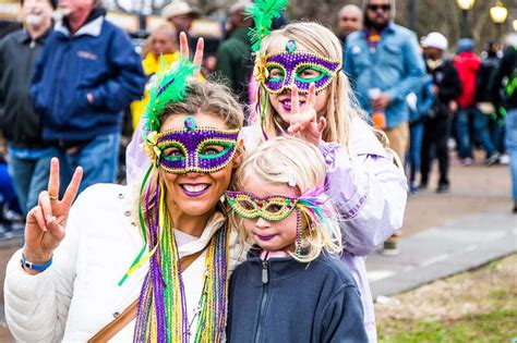 Mardi Gras Parade Costumes