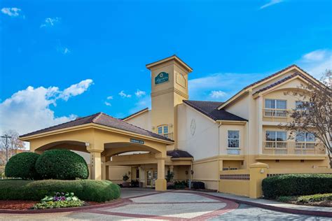 La Quinta Inn & Suites by Wyndham Macon | Macon, GA Hotels