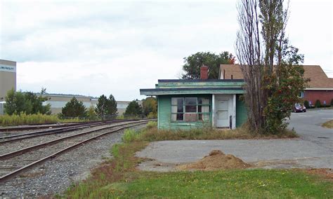 East Millinocket, Maine: The NERAIL New England Railroad Photo Archive