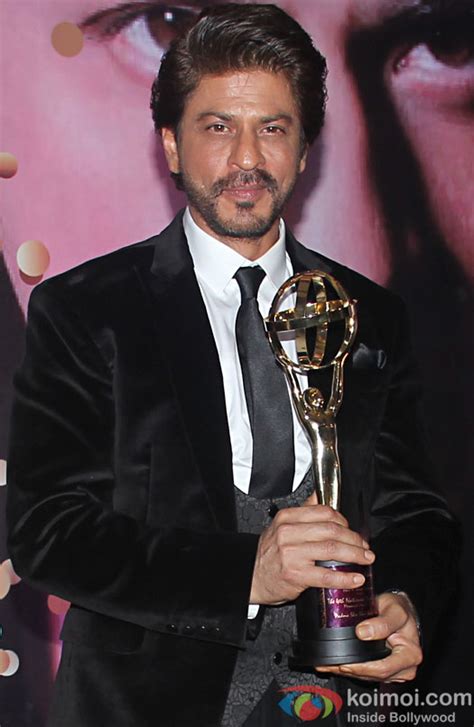 Shah Rukh Khan Receives 4th National Yash Chopra Award