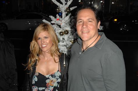 Family of Jon Favreau: Wife, Kids, Siblings, Parents - BHW