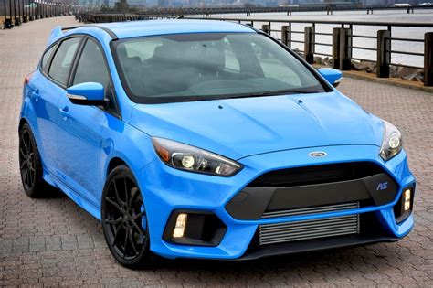 2017 Ford Focus RS Hatchback Pricing - For Sale | Edmunds