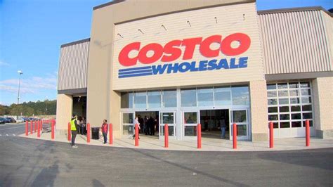 Costco opens its doors in Owings Mills