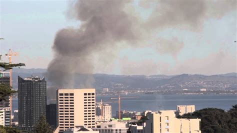 March 11, 2014 Rare 5 alarm fire in San Francisco causes massive smoke ...