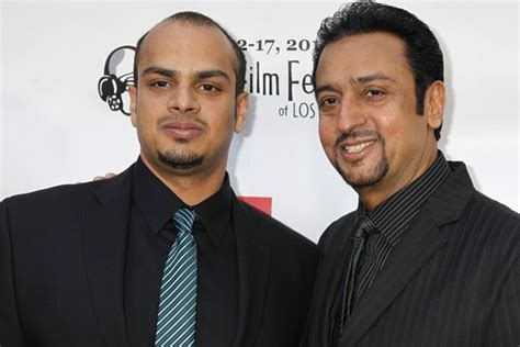 Gulshan Grover Family Photos, Wife, Son