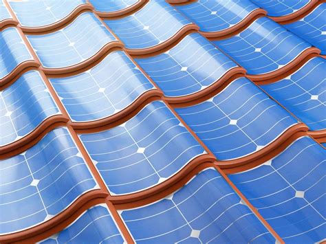 Toiture photovoltaïque : prix, rendement et entretien (2022)