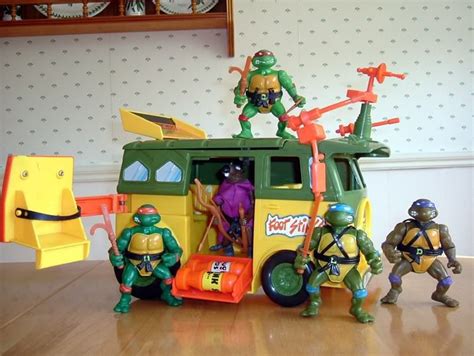 Ninja Turtle Van 90S