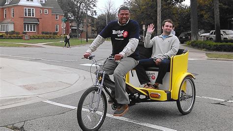 Jalen Rose and Desmond Howard gave Michigan students peddicab rides to ...