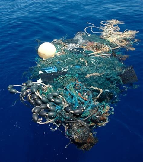 Photos: Giant Ocean-Trash Vortex Documented—A First