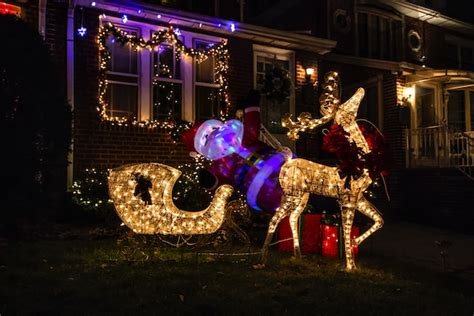 Christmas Light Installation Services - King Installation