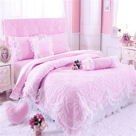 Light Pink Quilted Pattern Vintage Lace Gathered Bedspread ...