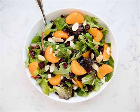 Mandarin Orange Salad w/ Orange Vinaigrette - I Heart Naptime