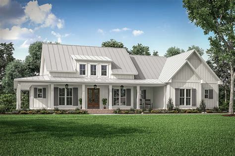 Modern Farmhouse Plan: 2,395 Square Feet, 3 Bedrooms, 2.5 Bathrooms ...