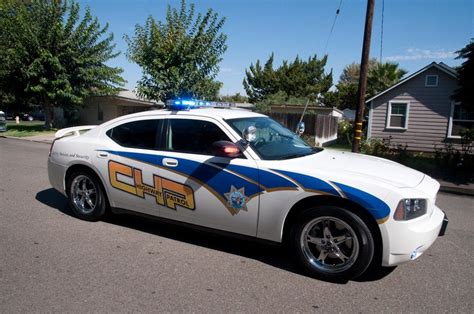 California Highway Patrol Dodge Charger Side View Code 3 | Police cars ...