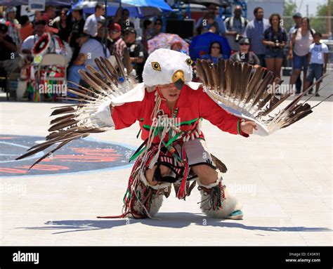 El Paso, Texas, USA - Ysleta del Sur powwow organised by the Tigua ...