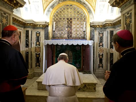 Pope Francis visits St. Peter's tomb under Vatican - CBS News