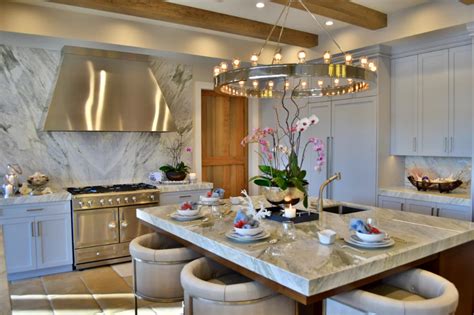 Glam Kitchen Design Photo by Expressive Designs, Inc. | Glam kitchen ...