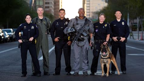 Phoenix Police Announce Incentive Program to Help Boost Recruiting ...