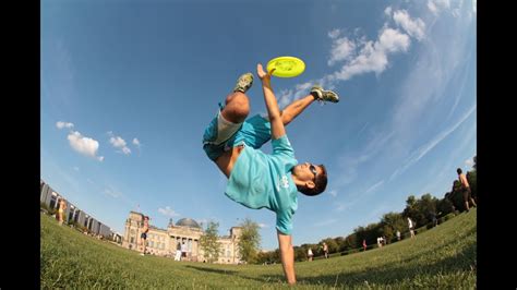 Awesome Frisbee Trick Shots - (Brodie Smith) - YouTube