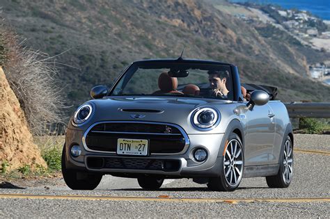 MINI Cooper S Convertible 2016 review | Auto Express