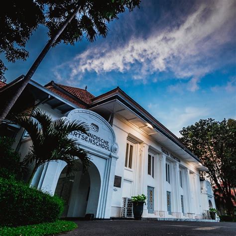 Fakultas Kedokteran Universitas Airlangga | Surabaya