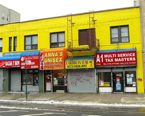 Morris Heights Retail Stores, Bronx, New York City | Flickr