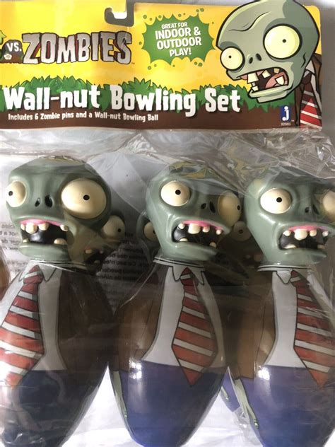 New Plants vs Zombies Wall-nut Bowling Set 6 Pins 1 Walnut Ball ...