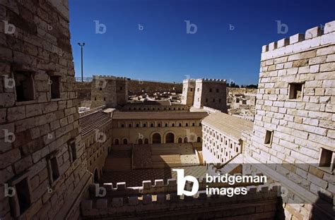 Image of Model reconstruction of the Antonia Fortress in Jerusalem in 66