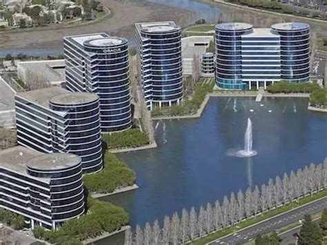 A Swimming Pool And Yacht?! A Rare Tour Of Oracle's Deluxe Headquarters ...