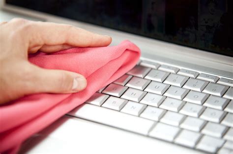 Cleaning Your Laptop Properly - cashyourlaptop.com