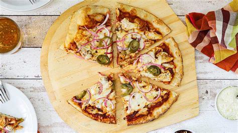 BBQ Chicken Pizza (with Video) | How To Feed A Loon