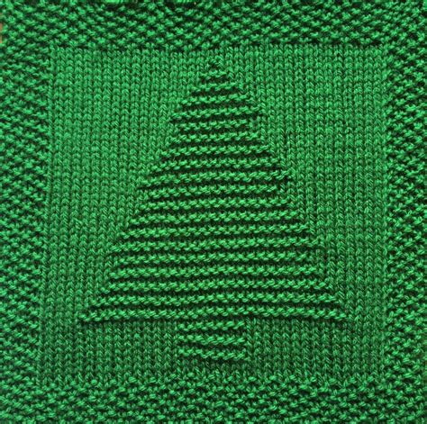 Free Christmas Tree Dishcloth or Afghan Square | Dishcloth patterns ...