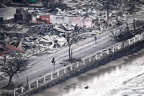 Tsai offers aid to Hawaii after wildfires kill 55 - Taipei Times