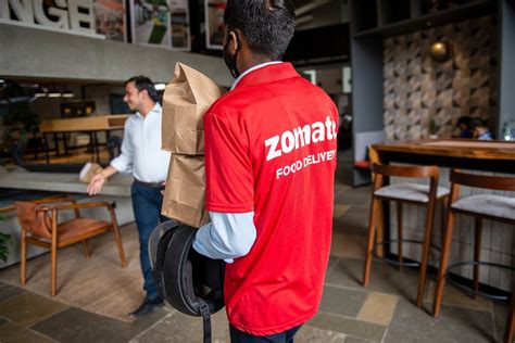 Zomato UAE offers severance packages to delivery personnel, executives ...