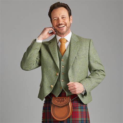 The Kinloch Anderson Day Kilt Jacket in Green Lovat Tweed | Kilt ...