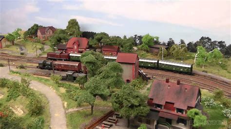 Z Scale Model Trains on an Amazing Model Railroad RR Layout - YouTube