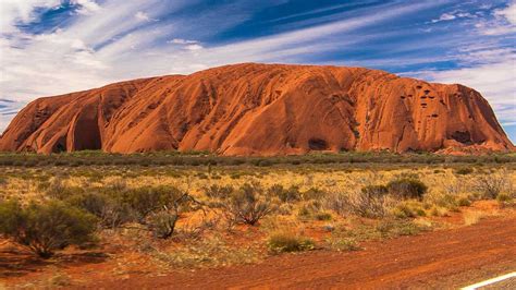 Uluru (Ayers Rock): Location, History & Facts