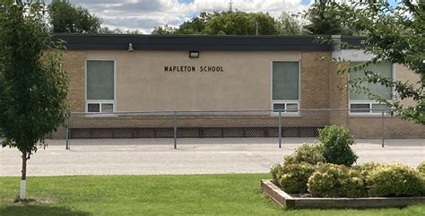 Home - Mapleton School