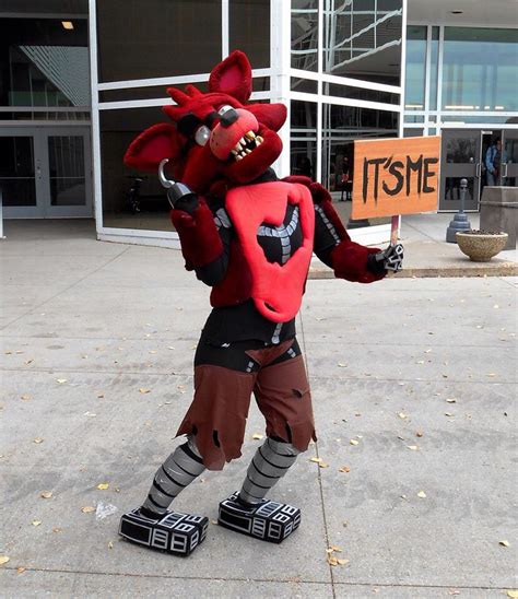 Foxy from Five Nights at Freddy's Cosplay