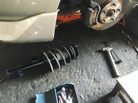 10 Signs Your Shocks And Struts Are Bad - SL Autoworks