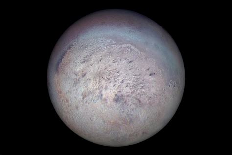 Neptune's moon Triton fosters rare icy union