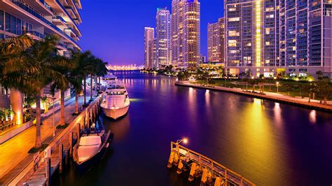 Downtown Miami buildings, Biscayne Bay, Florida, USA | Windows ...