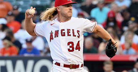 Noah Syndergaard Reportedly Traded to Phillies from Angels for Mickey ...