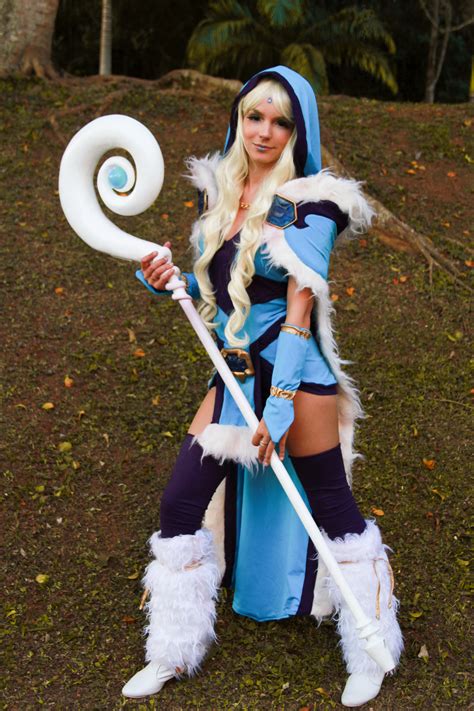 Crystal Maiden Dota 2 Cosplay by icecharizardcosplay on DeviantArt