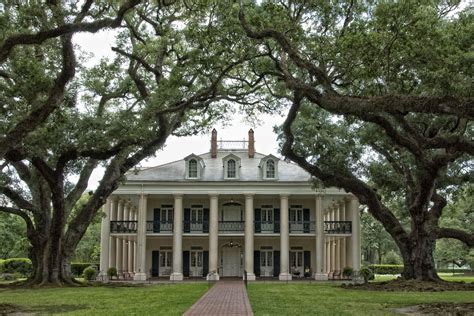 Our Travel Blog: Louisiana - Oak Alley Plantation (May 2, 2011)